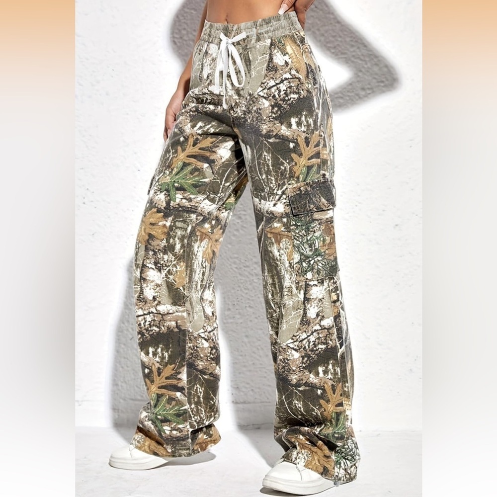 Camo Cargo Pants Size Large Brown Camouflage Wide Leg Pull On Style Relaxed Fit - Picture 2 of 15